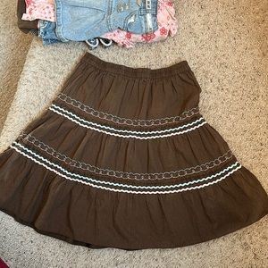 GIRLS Sweet brown skirt size Medium